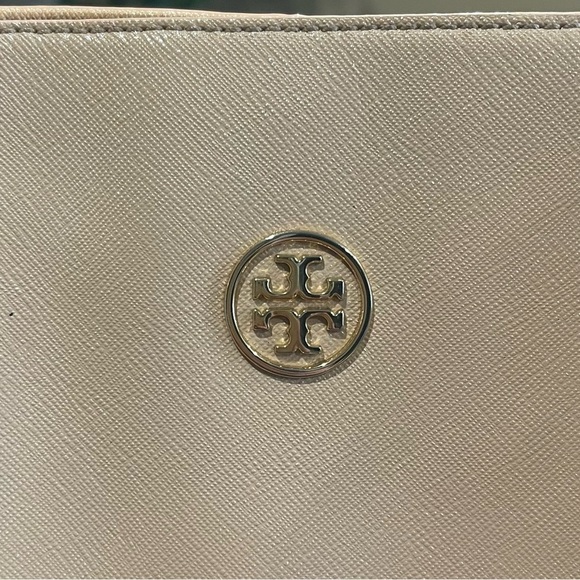 Tory Burch Robinson Tote Nude Bag - Picture 10 of 16